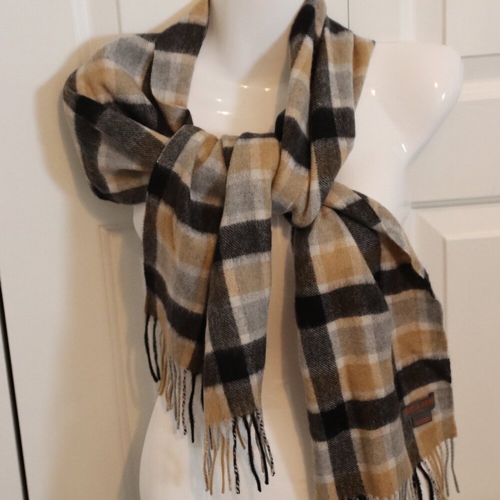 Louisa Perini Cashmere plaid fringed hem scarf